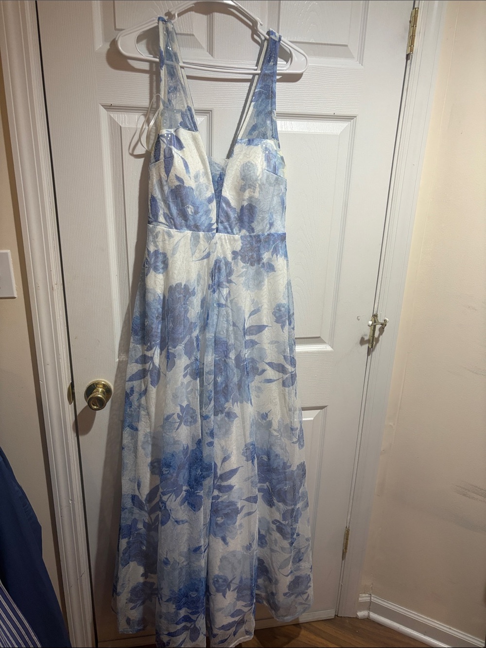 Blue Floral V-Neck Maxi Dress